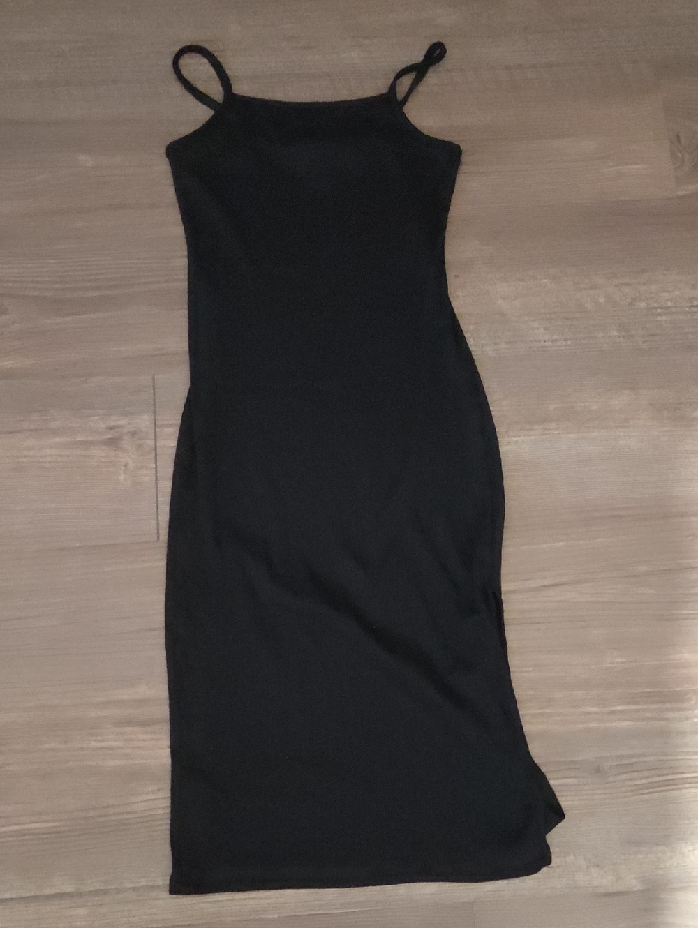 Olivia Rae Black Spaghetti-Strap Midi Dress